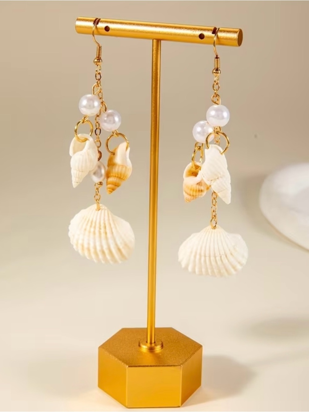 NEW! Shell Drop Earrings - Elegant Beach-Inspired Jewelry B2-110